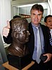 0704ab215.jpg